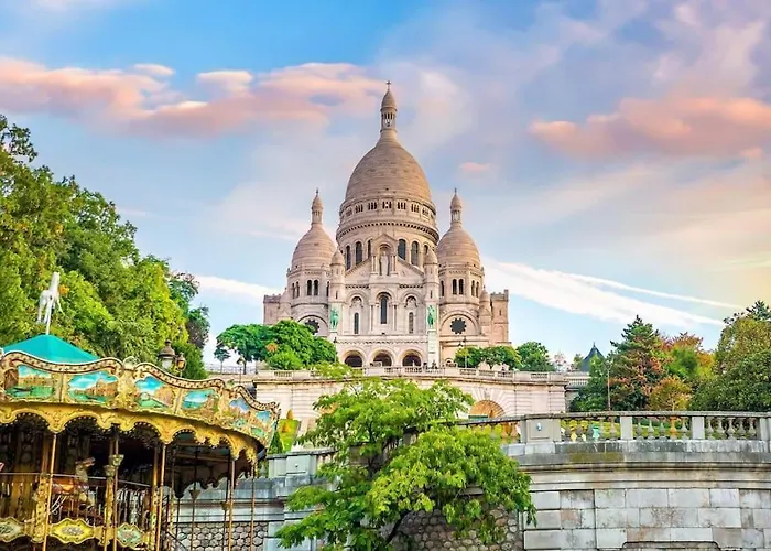 Relax In A Stylish Flat In Montmartre